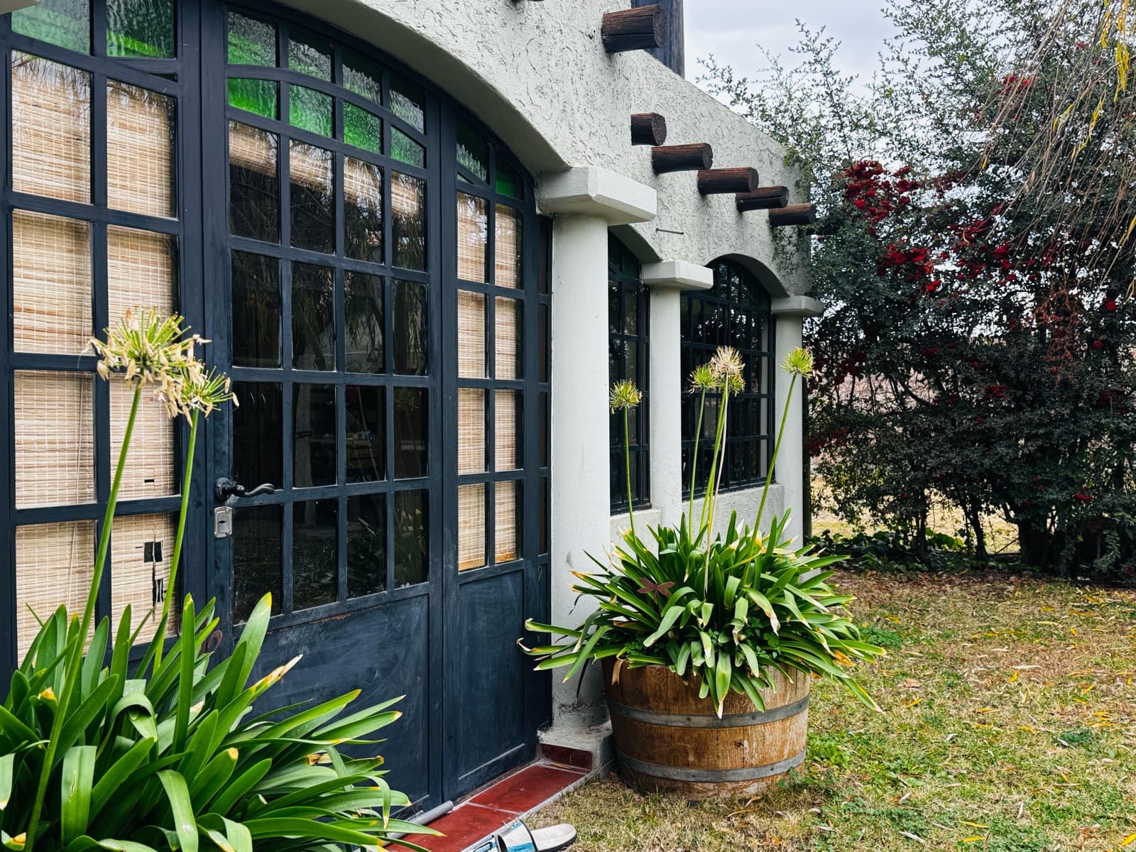 Cozy House in Lunlunta with an Enclosed Porch and Pool