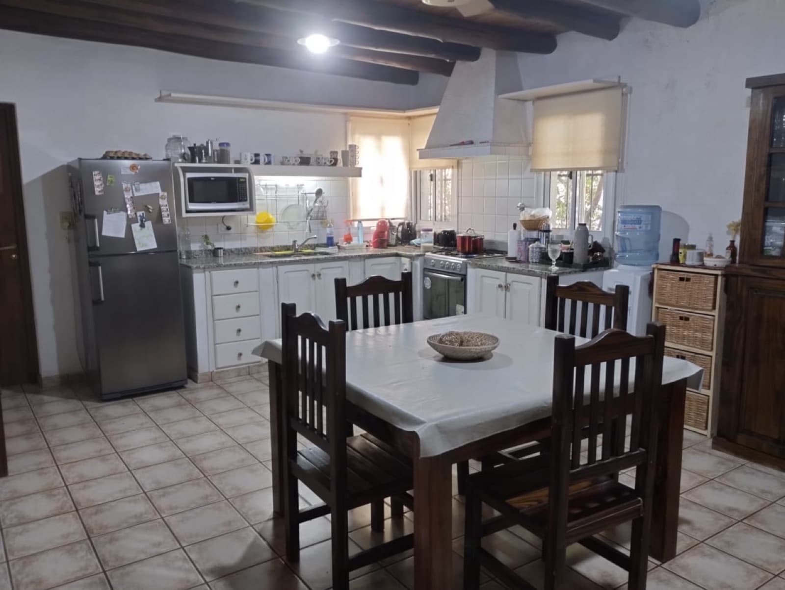 Cozy House in Lunlunta with an Enclosed Porch and Pool
