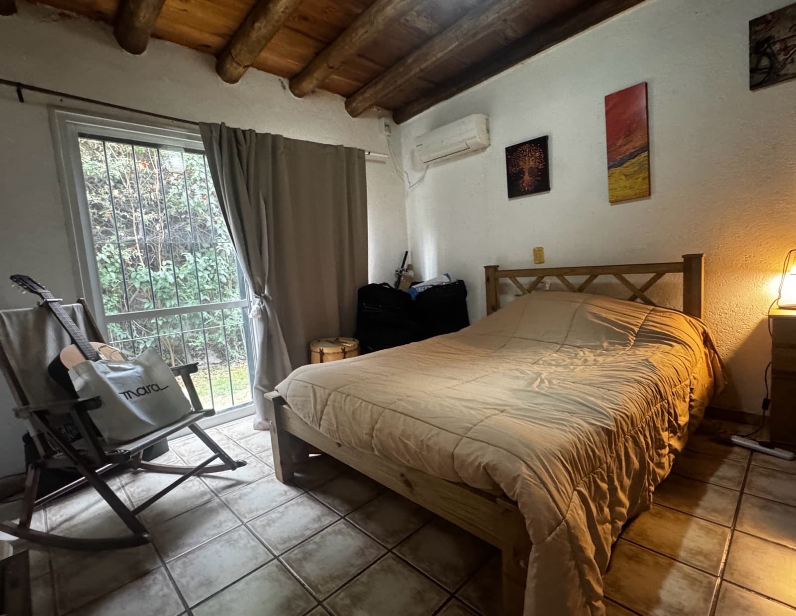 Cozy House in Lunlunta with an Enclosed Porch and Pool