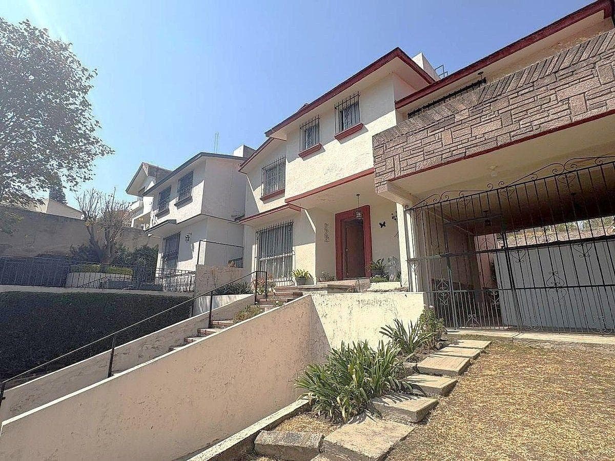 House for Sale, Mayorazgos del Bosque, 4 Bedrooms
