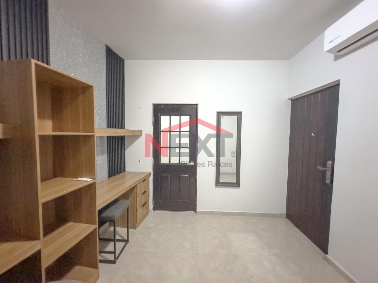 HOUSE FOR SALE IN THE VALLE DEL LAGO RESIDENTIAL COMPLEX