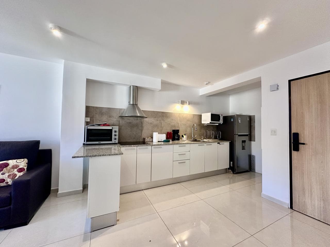 Fully Furnished 2-Room Apartment with Garage—Ready to Move In or Rent!