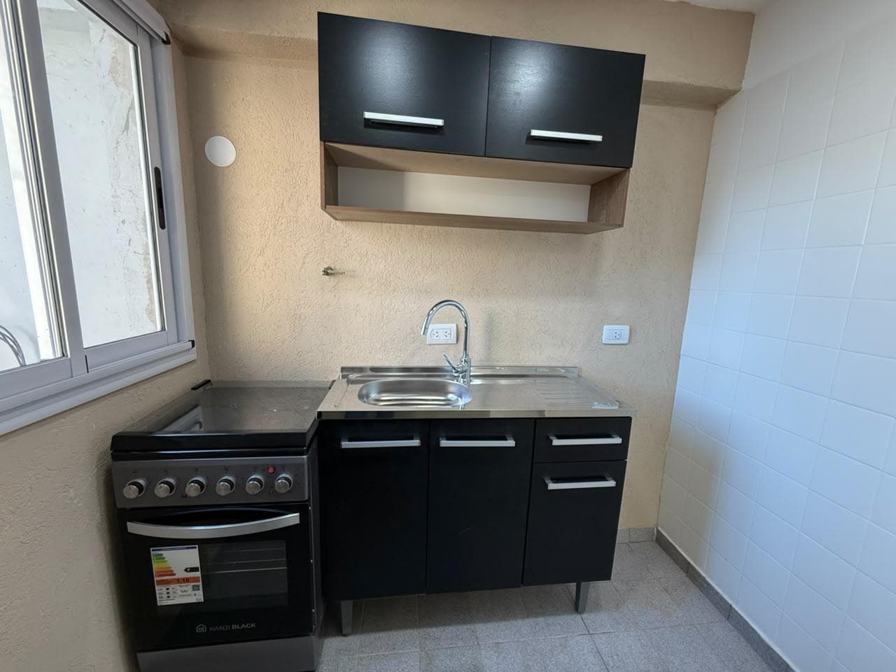 2-ROOM APARTMENT FOR SALE IN MONSERRAT—QUALIFIES FOR MORTGAGE FINANCING