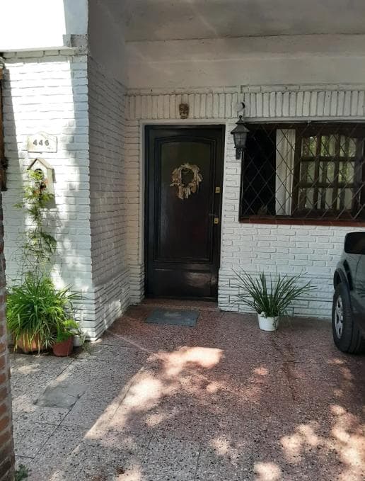 3-Room House for Sale, Eligible for a Mortgage, in Ituzaingó Norte