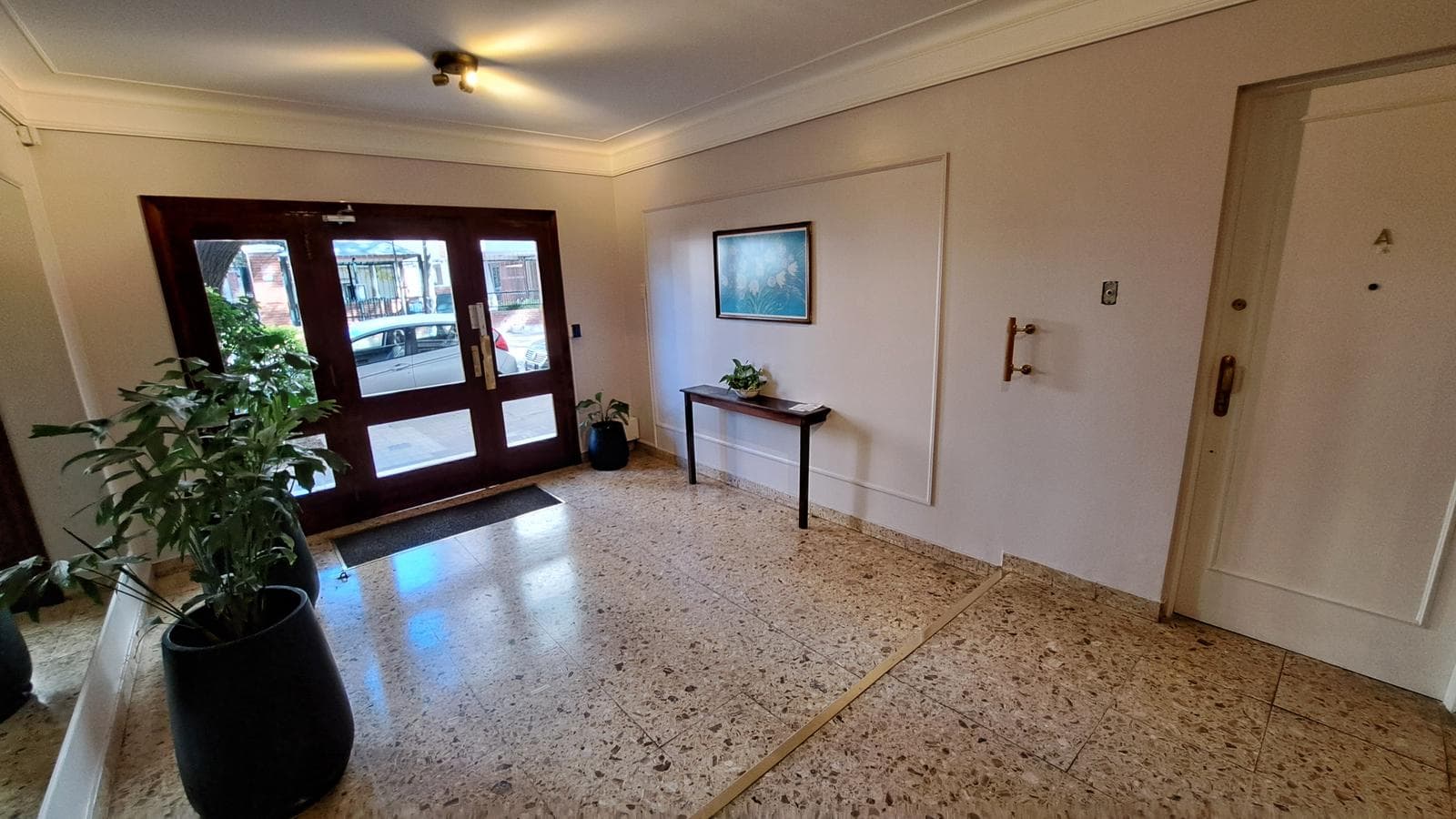 4-room apartment for sale in San Isidro—very bright