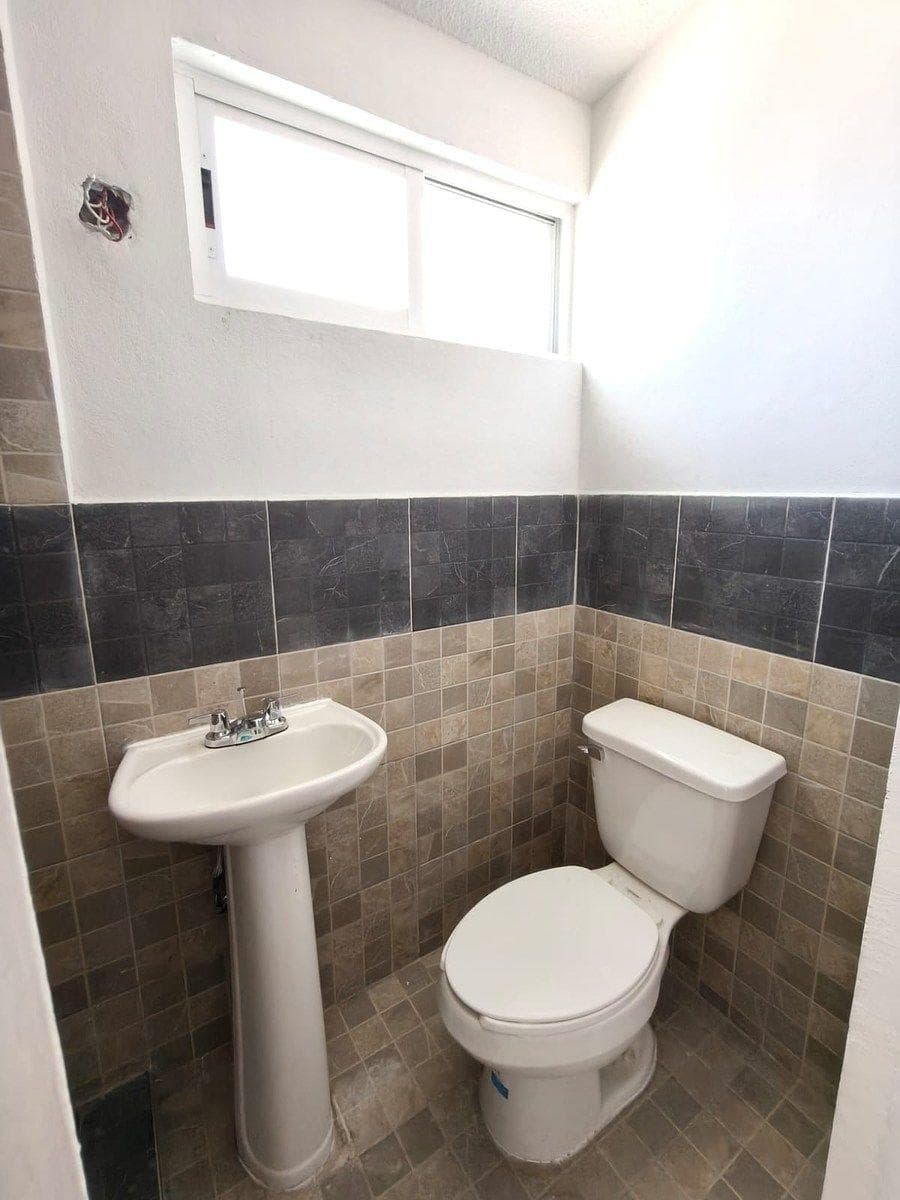 House for Sale, Viveros de la Loma, 3 Bedrooms