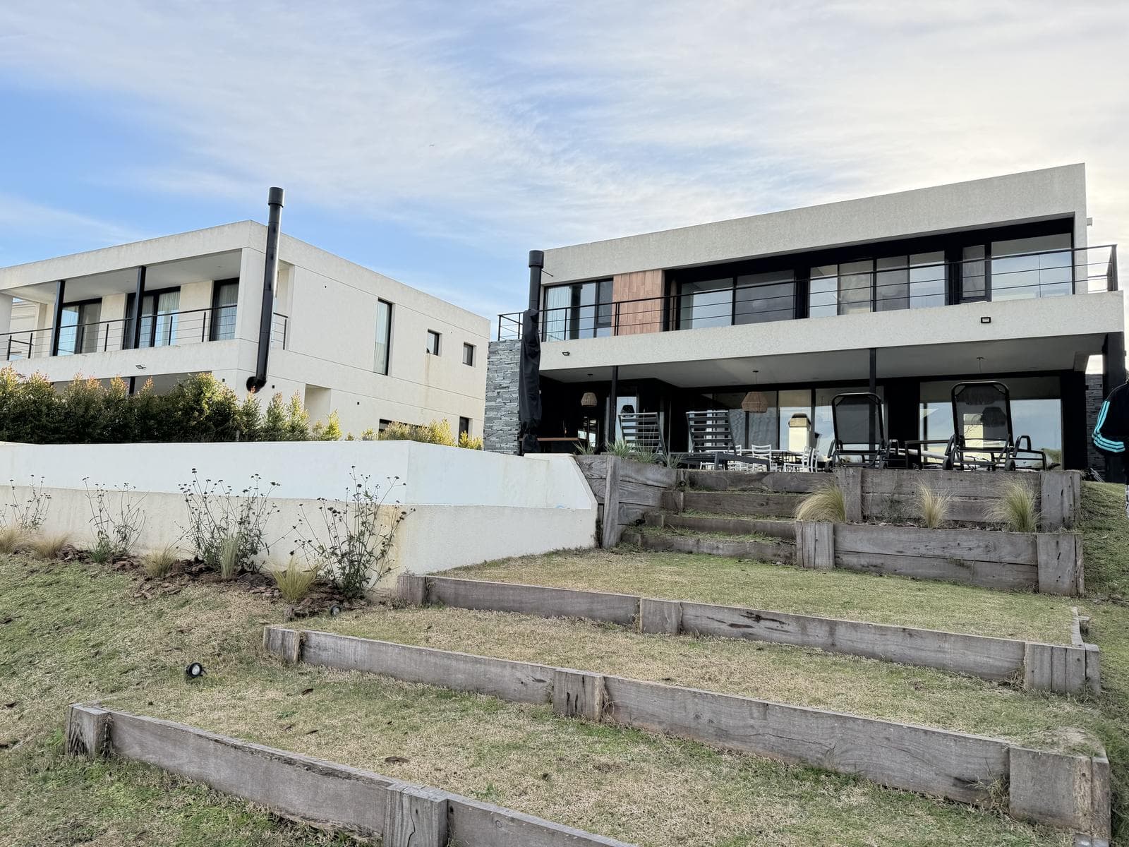House for Sale Near the Lagoon in Ceibos - Puertos del Lago