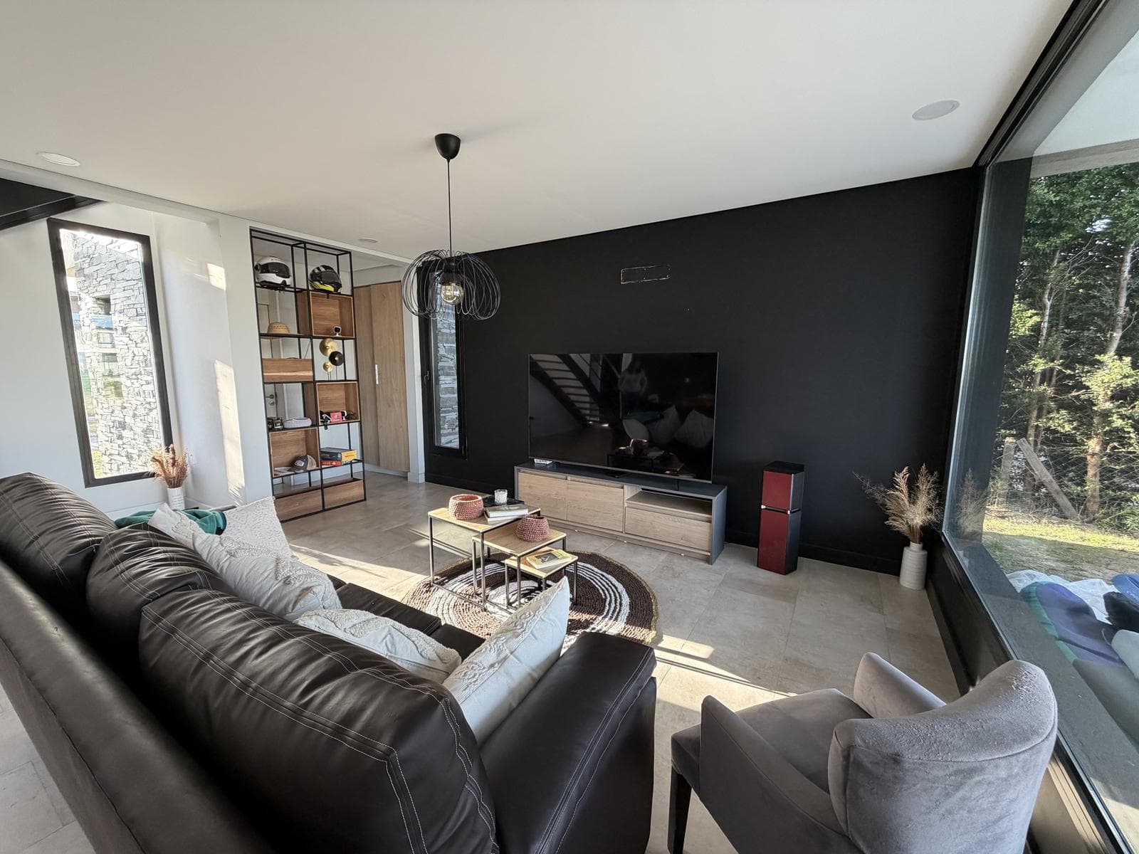 House for Sale Near the Lagoon in Ceibos - Puertos del Lago