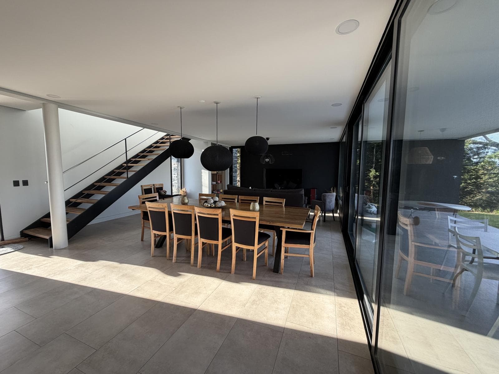 House for Sale Near the Lagoon in Ceibos - Puertos del Lago