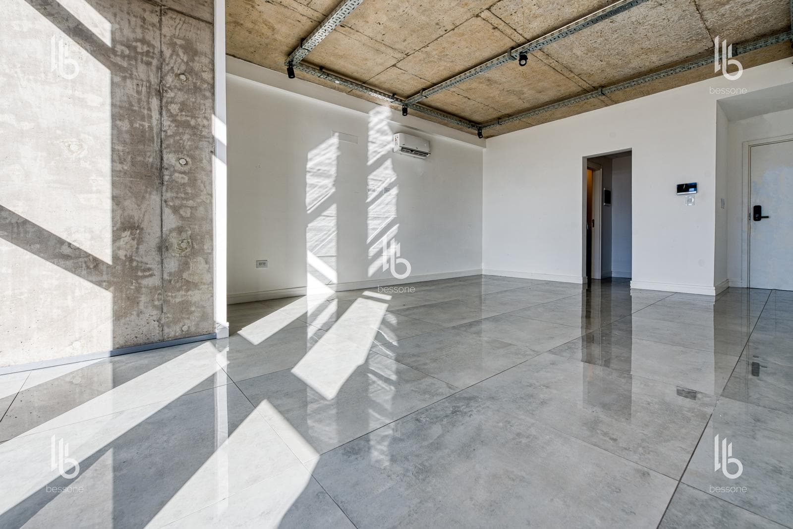 Office in Macrocentro