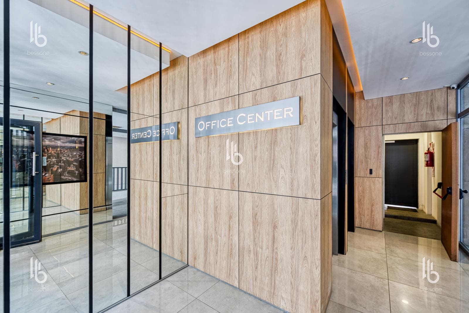 Office in Macrocentro