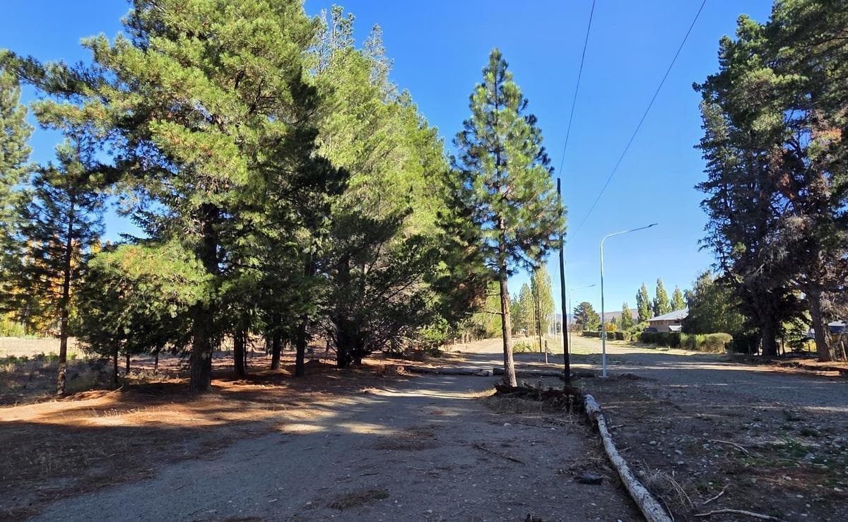 Lot in a Condominium Complex for Sale