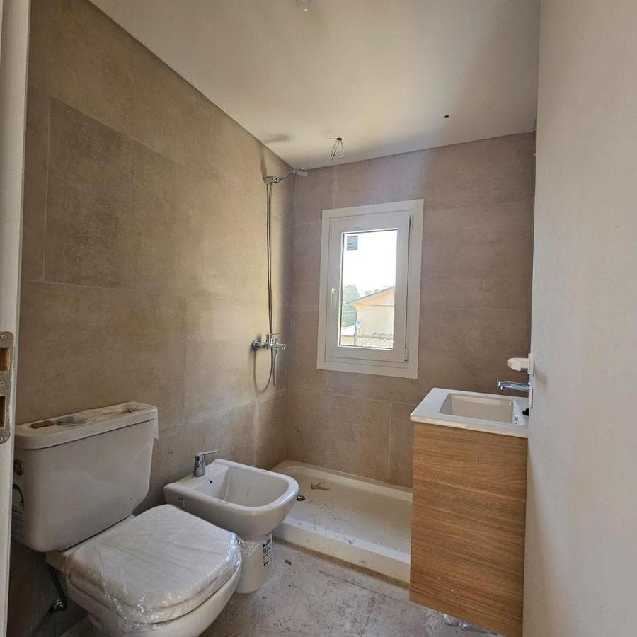 House for Sale - DINA HUAPI - Qualifies for a Loan