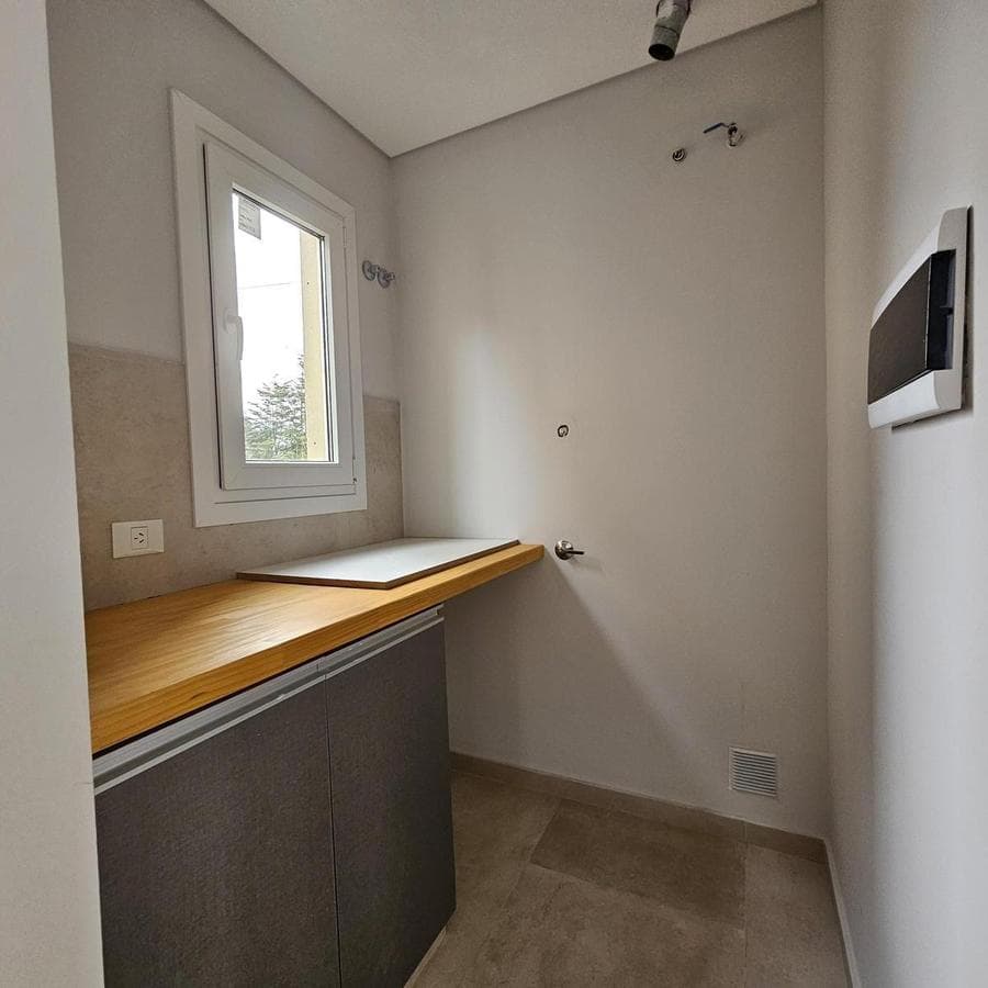 House for Sale - DINA HUAPI - Qualifies for a Loan