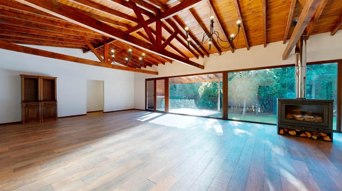 HOUSE IN VILLA LAGO GUTIERREZ ON A 2,500 m² LOT