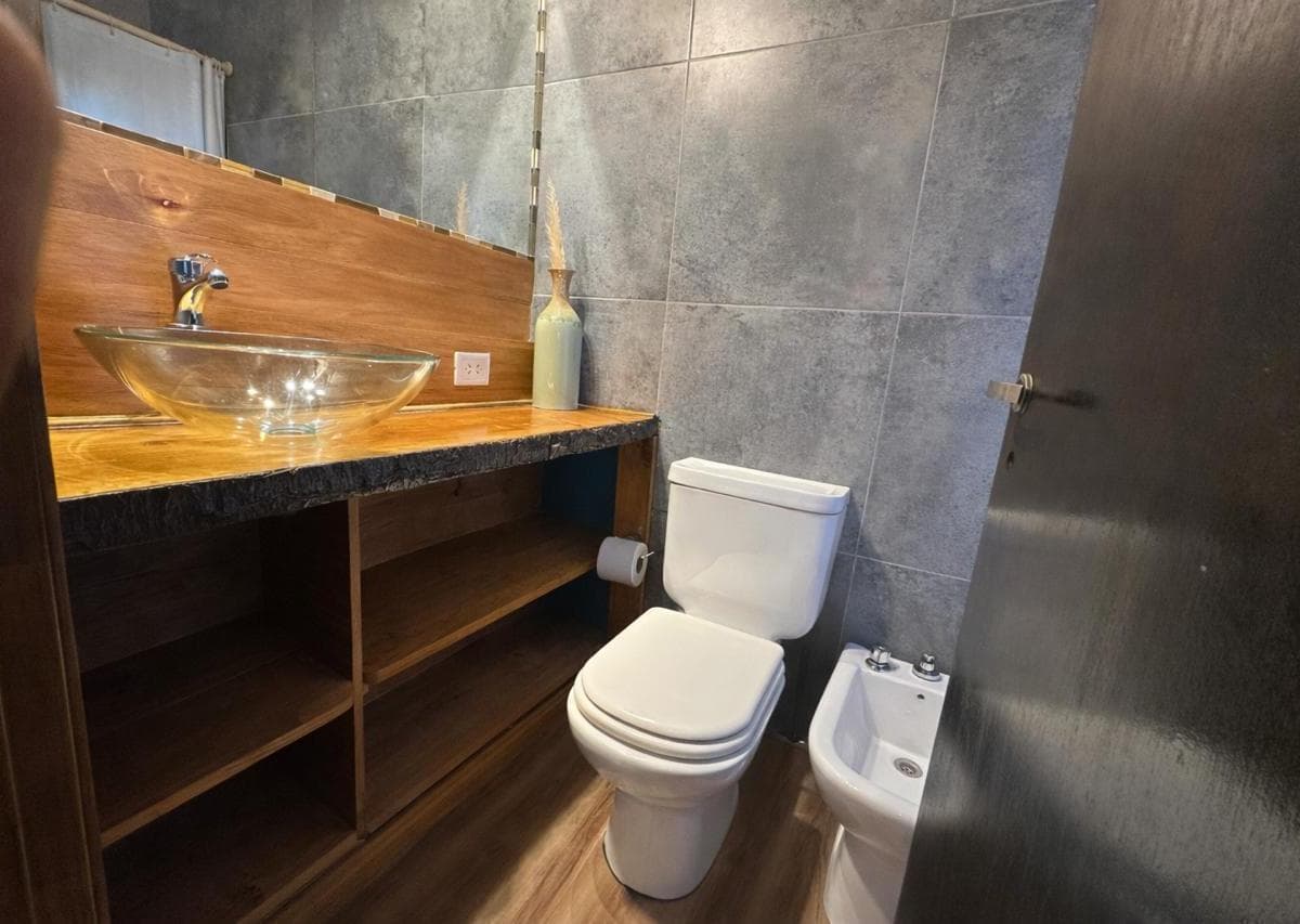 House and Studio Apartment in Melipal II