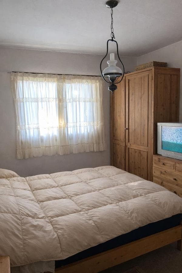 HOUSE ON BUSTILLO | COMMERCIAL PROPERTY