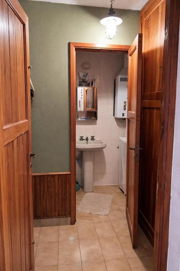 HOUSE ON BUSTILLO | COMMERCIAL PROPERTY