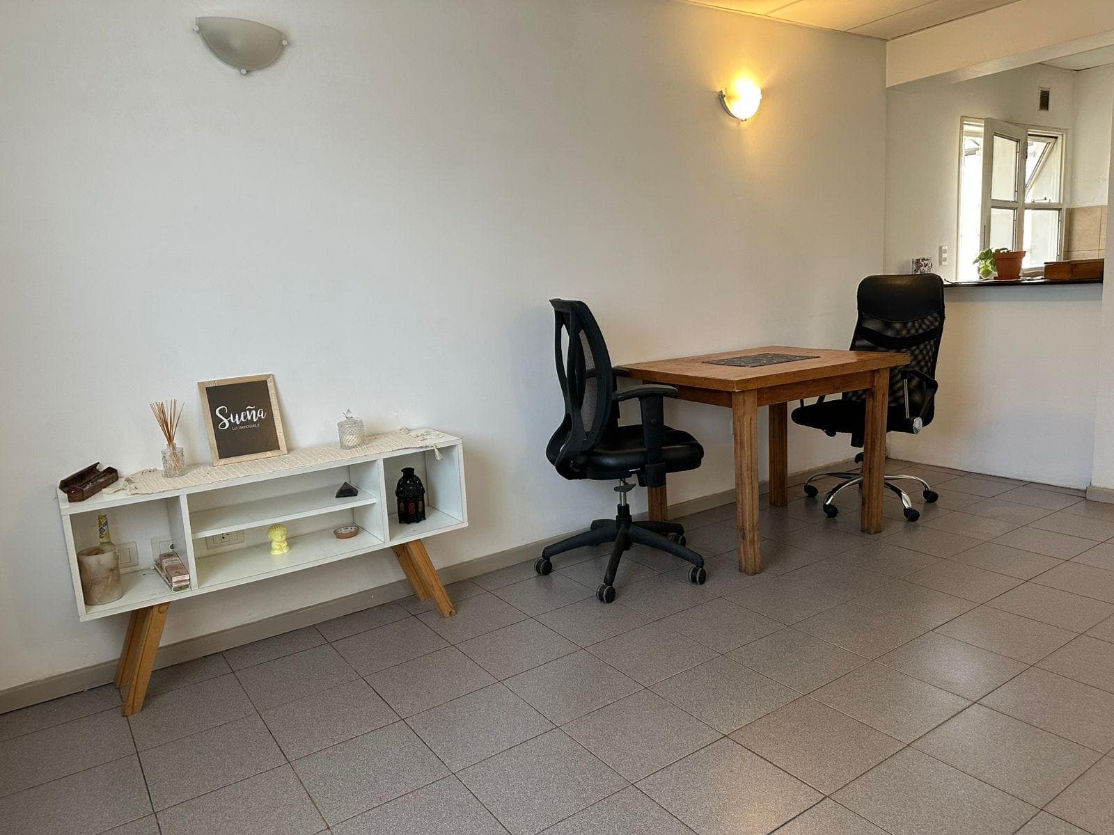 3-Bedroom, Credit-Qualified House with a Garden