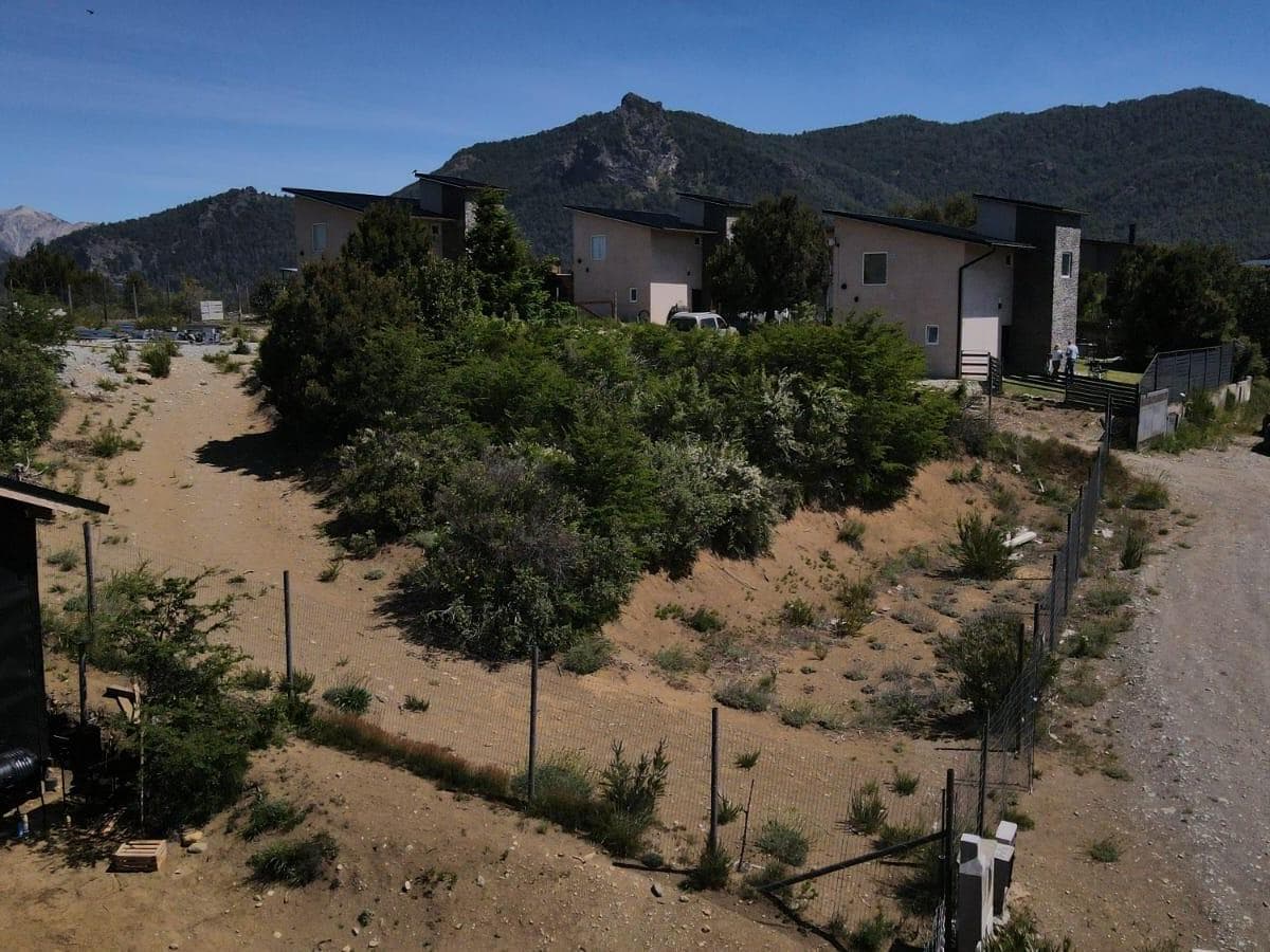 PH Ground for SALE - Lomas del Cauquen
