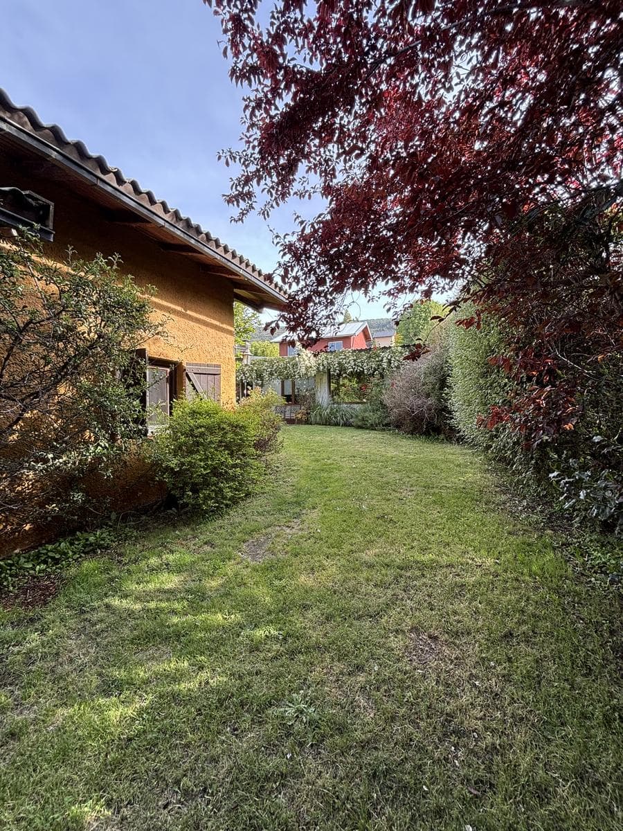House for Sale: 3 Bedrooms + Apartment - Melipal - Bariloche