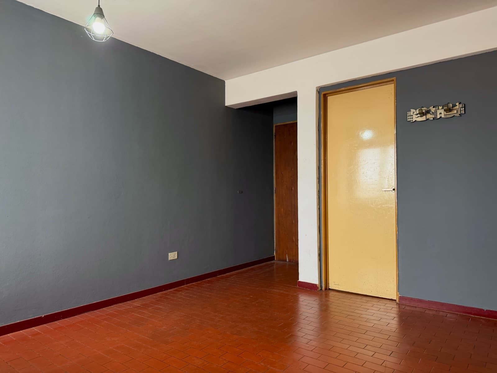 2-Bedroom Apartment for Sale - Qualifies for a Mortgage - Central Location