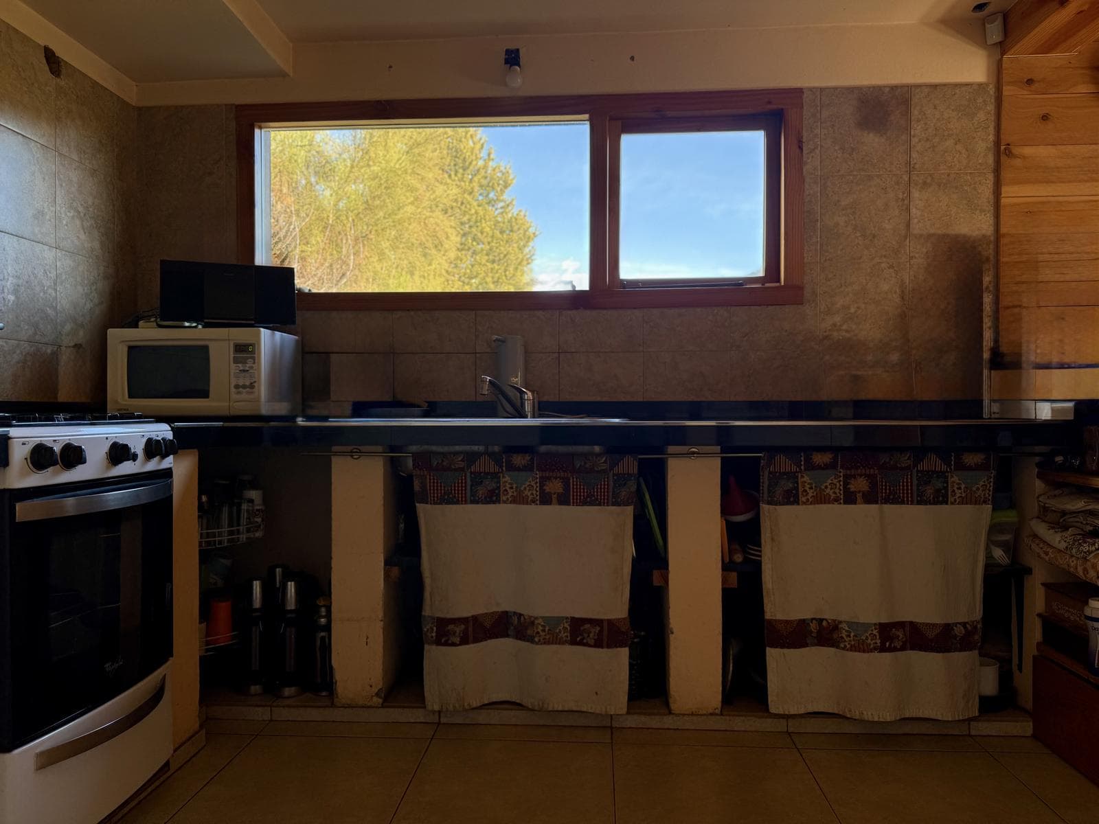 House and cabins for sale