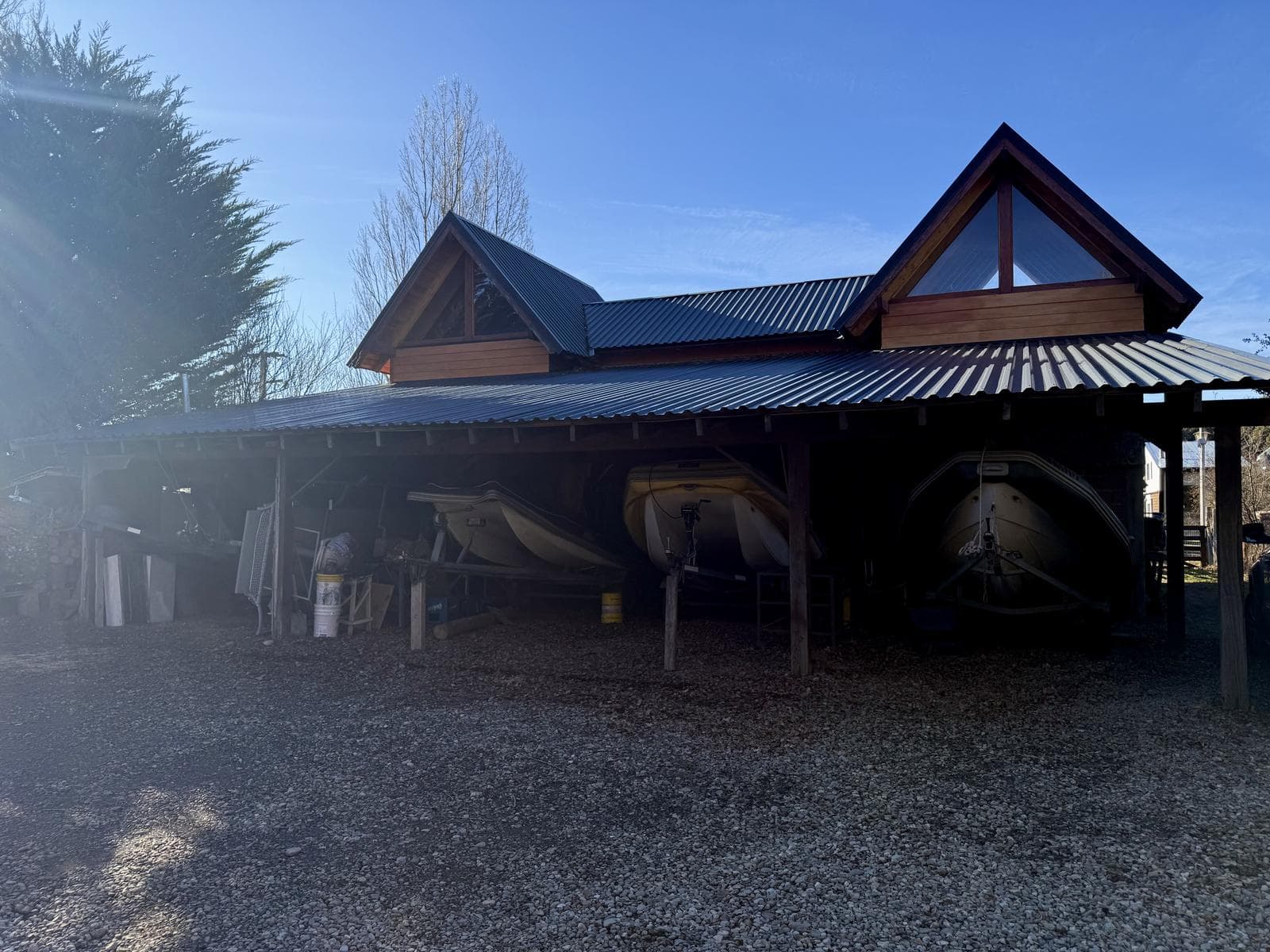 House and cabins for sale