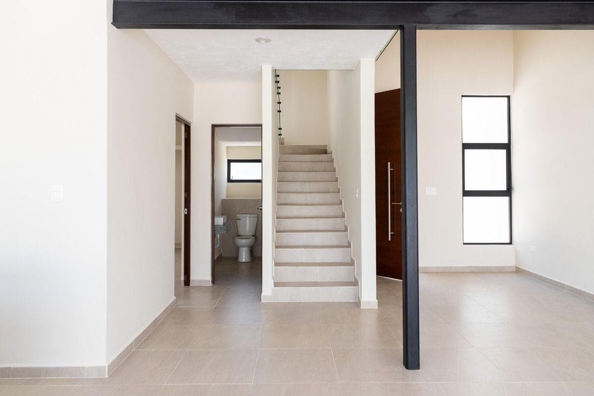 Three-Bedroom House for Sale in Chichi Suarez, Mérida
