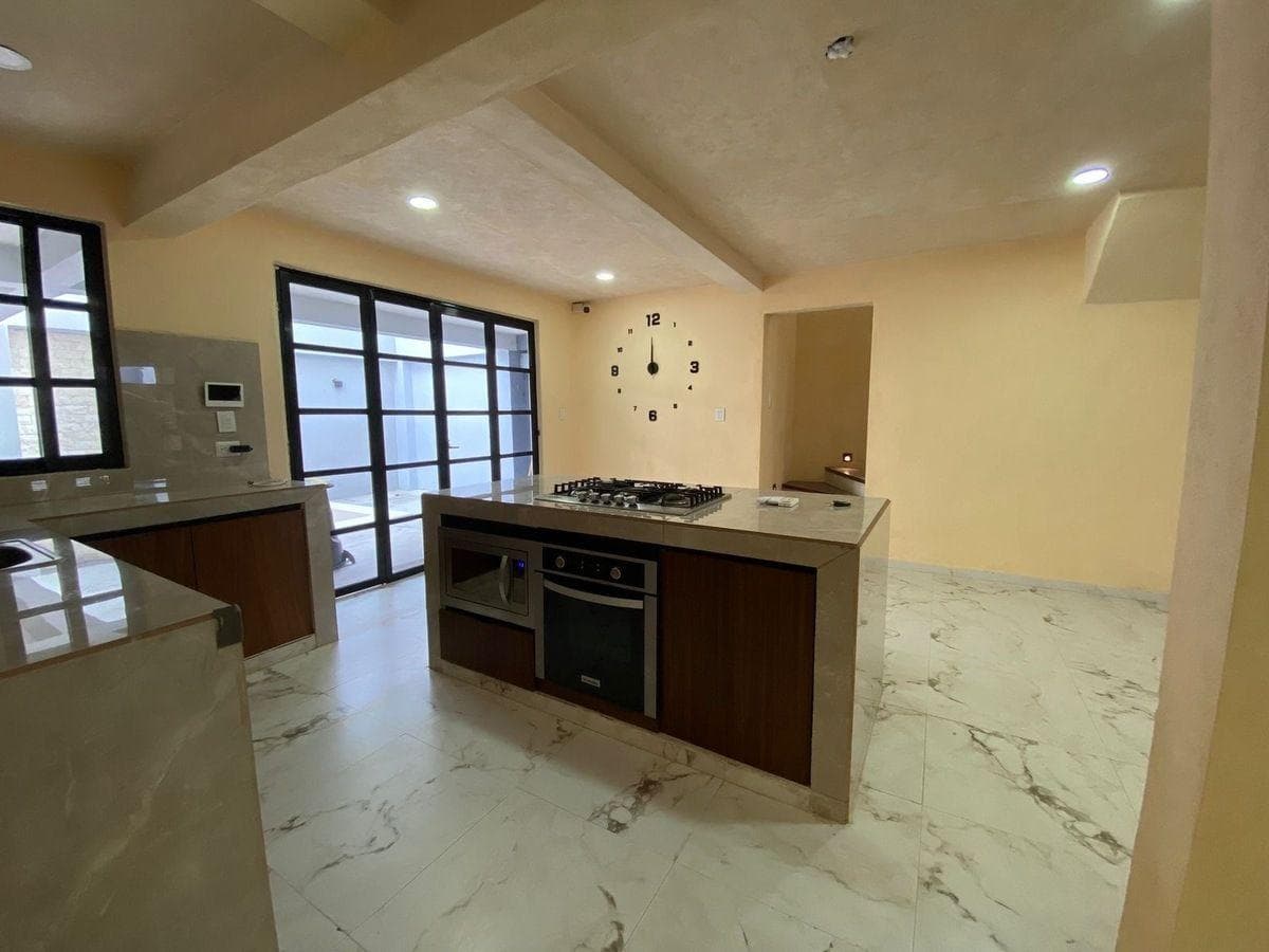 Four-bedroom house in San Vicente Oriente, Mérida