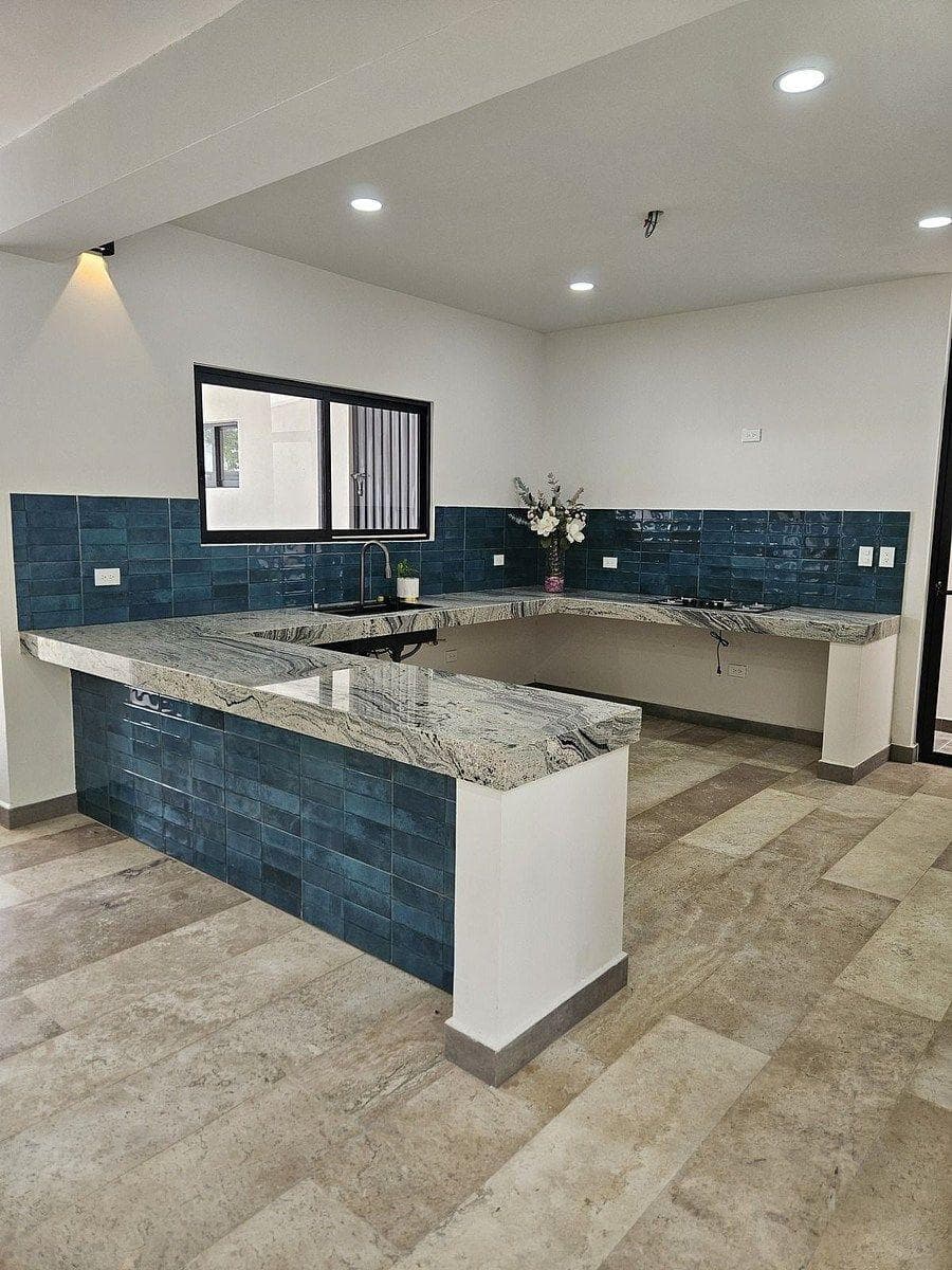 4-Bedroom House with Easy Access to the Ring Road, Mérida
