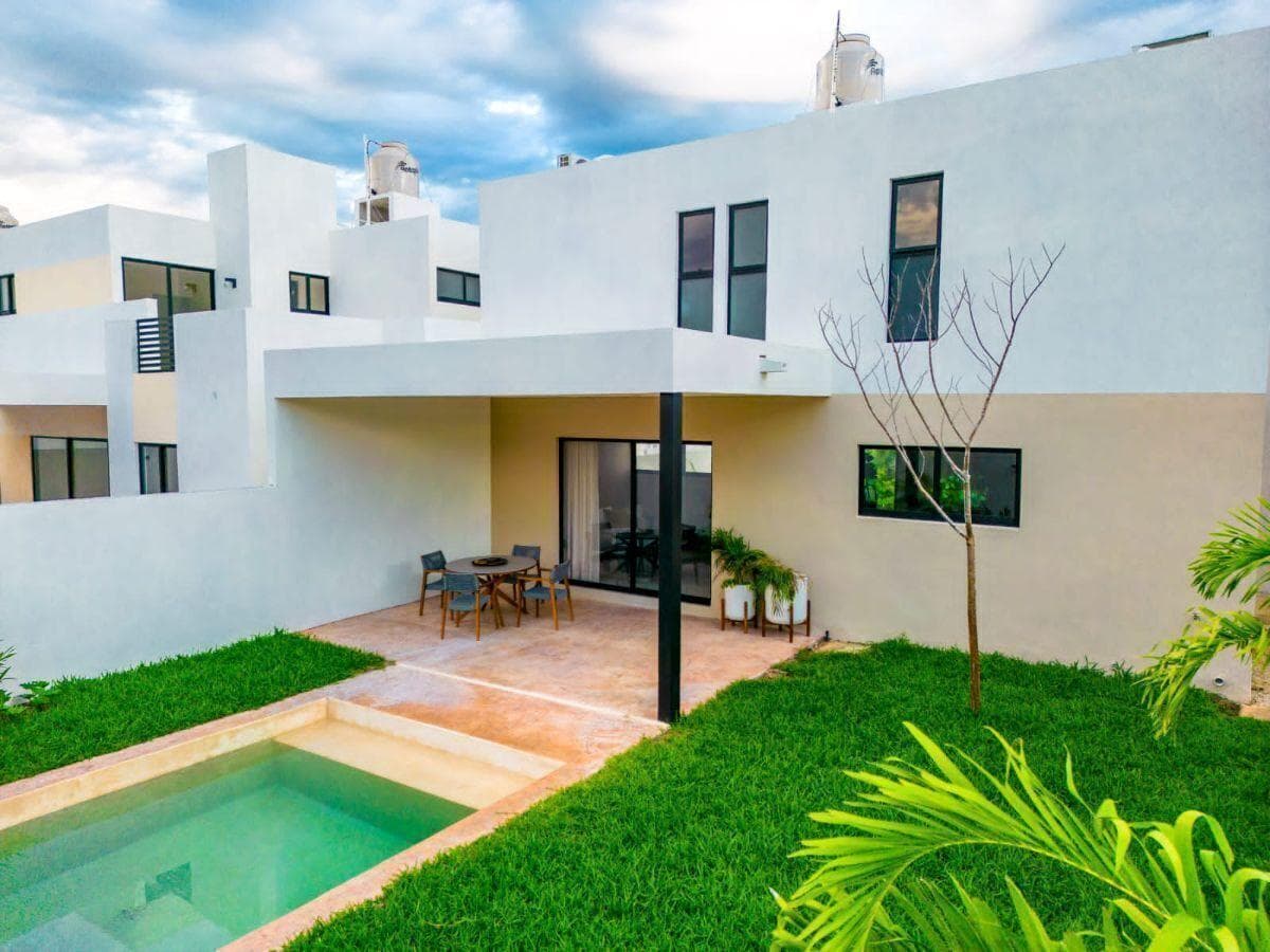 House for Sale in Real Montejo