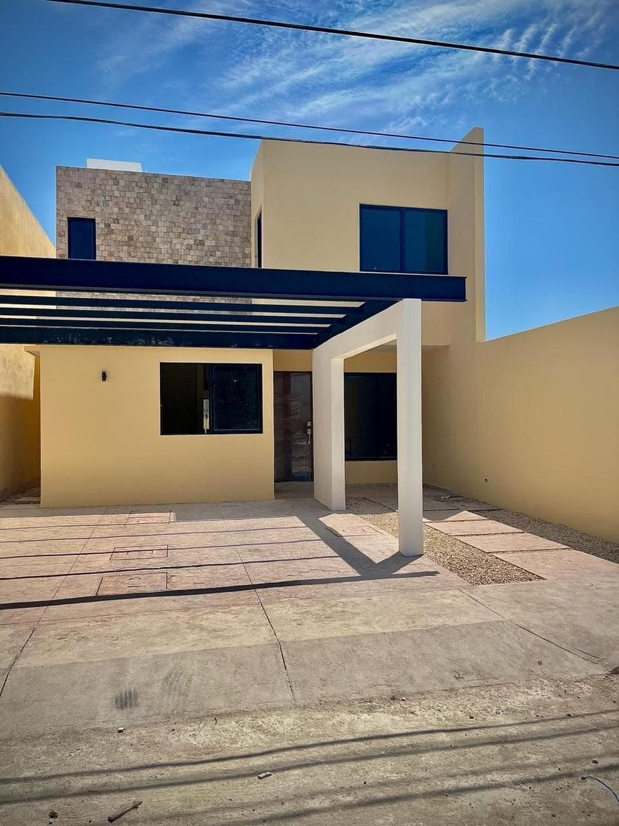 Three-bedroom house in Los Pinos, Mérida