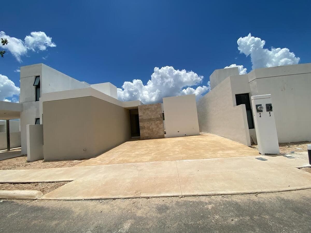 Single-Story House North of Mérida, in Real Montejo