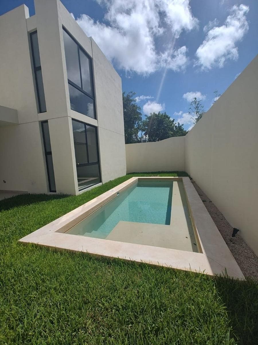 4-Bedroom House in a Gated Community in Cholul, Mérida