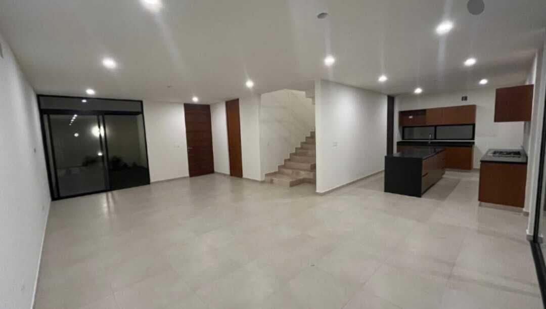 4-Bedroom House in a Gated Community in Cholul, Mérida