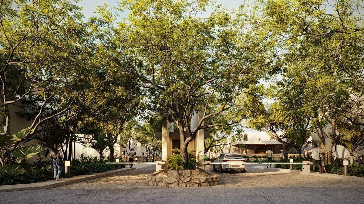 Two-Story House in Conkal, Mérida