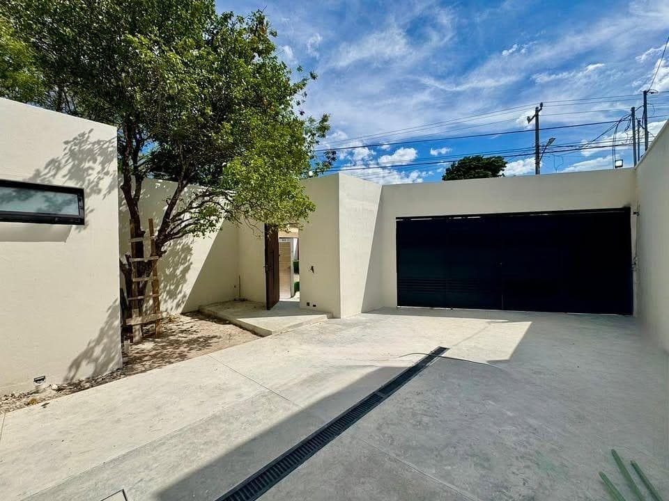 Single-Story House in Altabrisa, North of Mérida