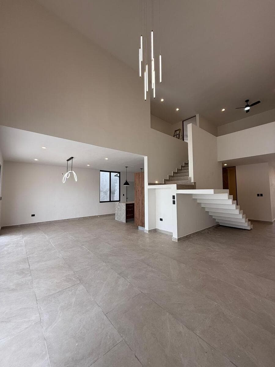 House in Conkal on a private lot with THREE BEDROOMS, Mérida