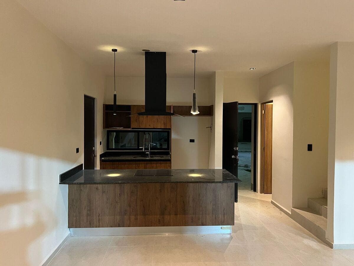 House in Mérida, Tixcacal Opichén, on a gated community with amenities and 24-hour security