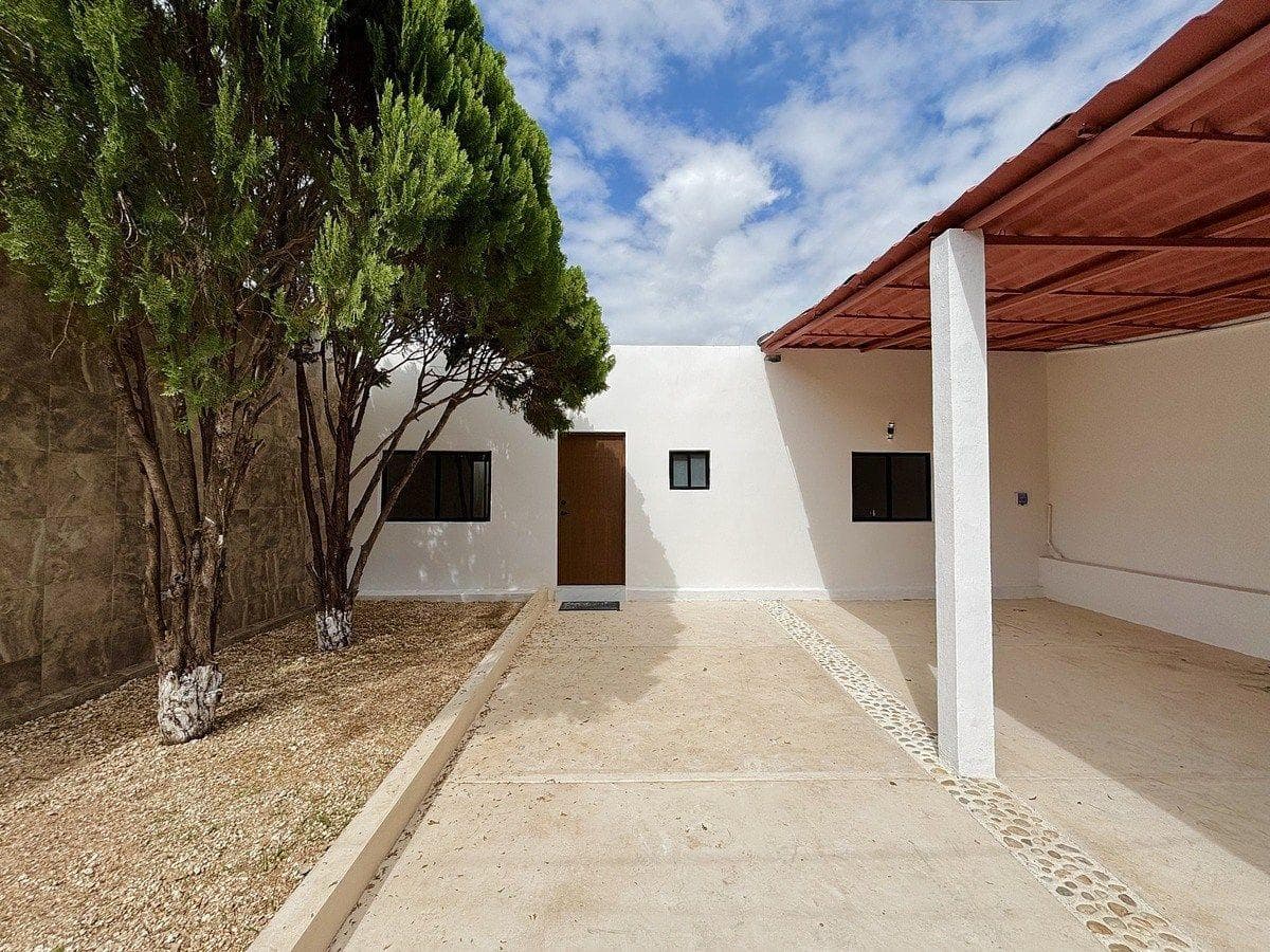 House with a tenant—IDEAL FOR INVESTORS—in Juan B. Sosa