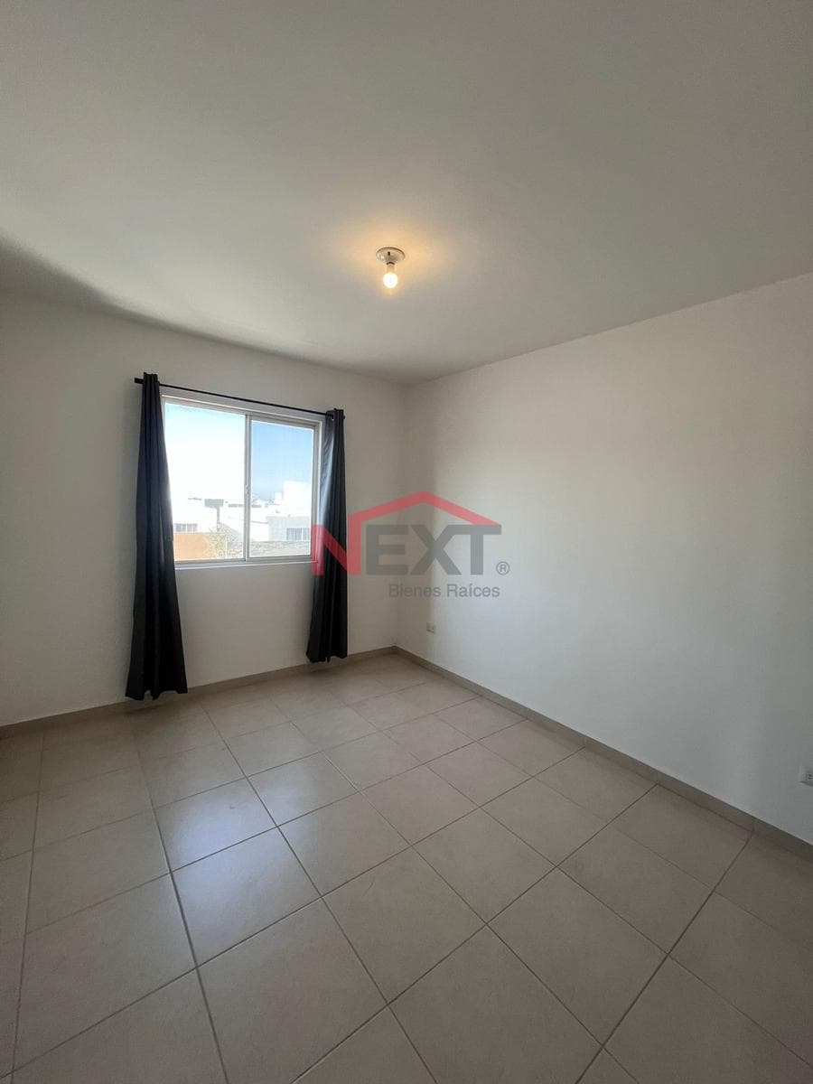 House for Rent in Villas Castellana with Extra Land