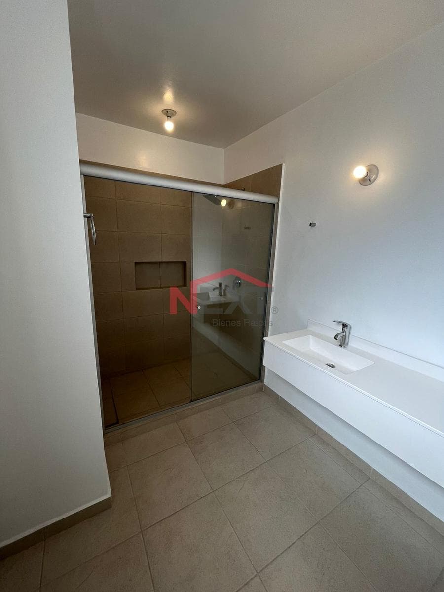 House for Rent in Villas Castellana with Extra Land