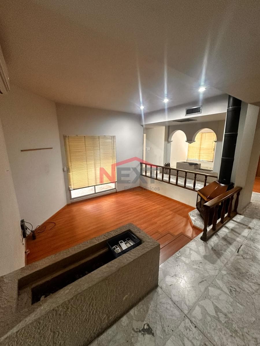 HOUSE FOR RENT IN THE VALLE GRANDE NEIGHBORHOOD