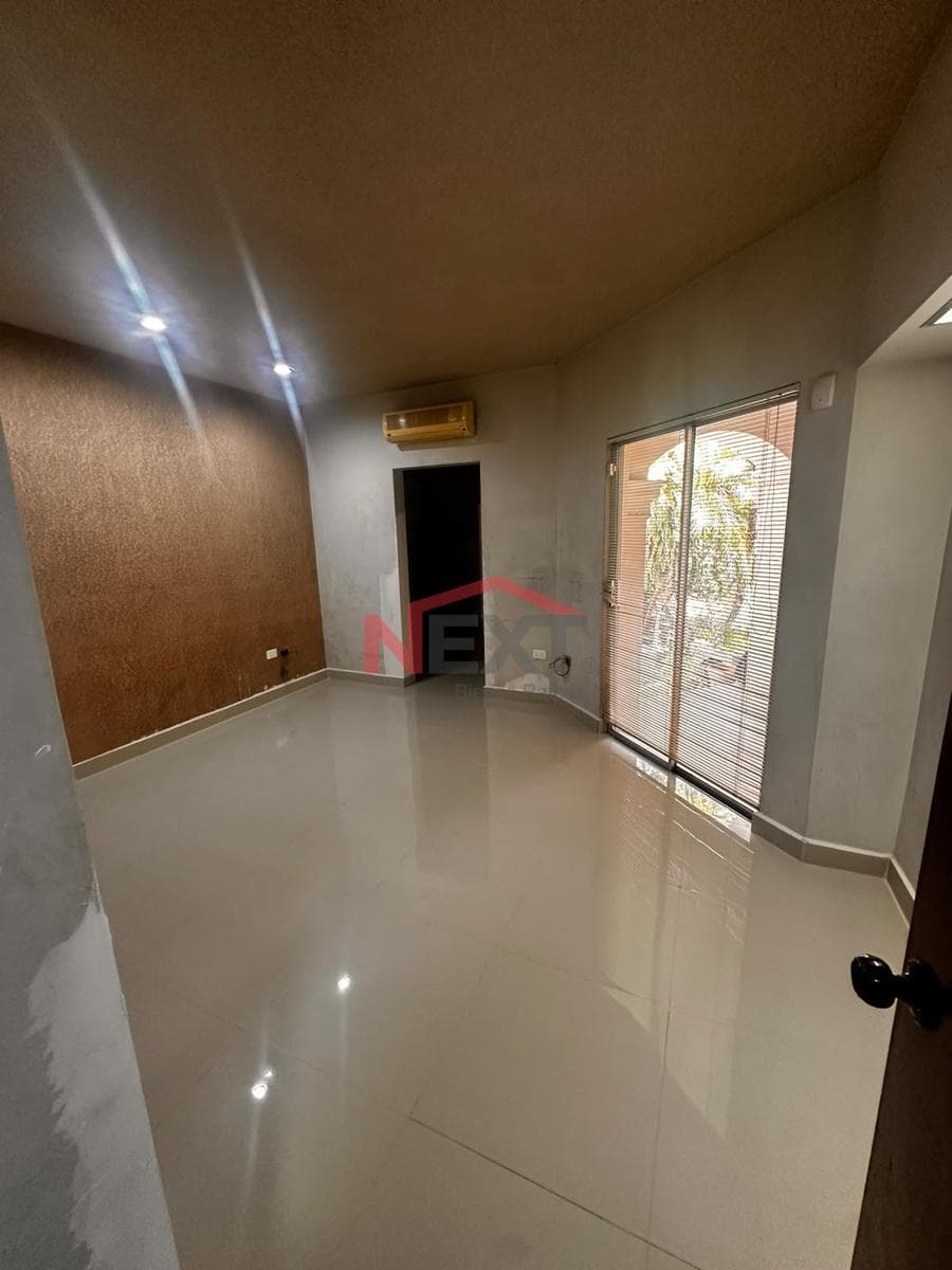 HOUSE FOR RENT IN THE VALLE GRANDE NEIGHBORHOOD