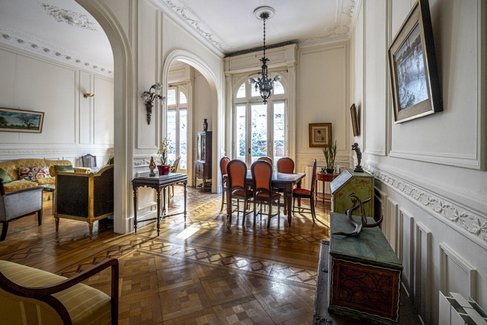 Apartment | For Sale | Recoleta | 6 rooms | Renovated