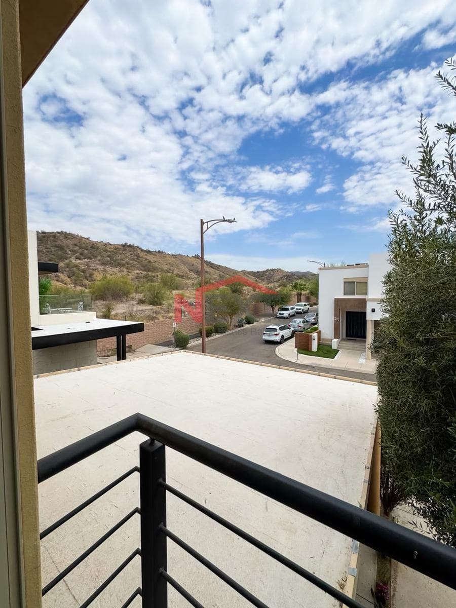 HOUSE FOR SALE IN MONTEROSA RESIDENCIAL