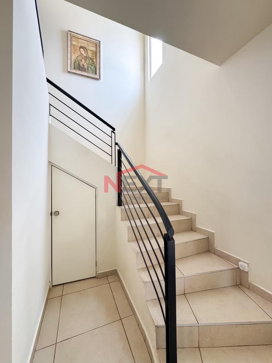 HOUSE FOR SALE IN MONTEROSA RESIDENCIAL