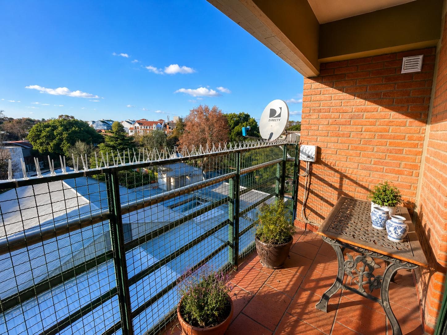 3-Room Apartment with Garage—Eligible for Mortgage—Downtown Adrogué