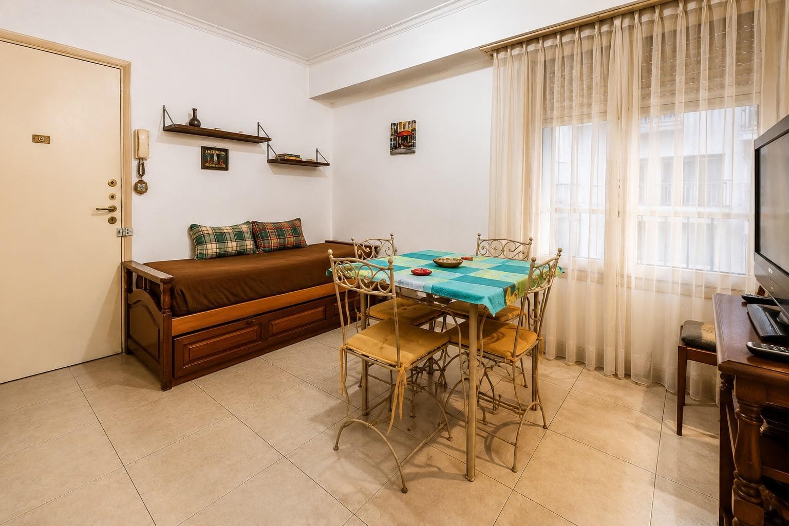 Apartment in Plaza Colón